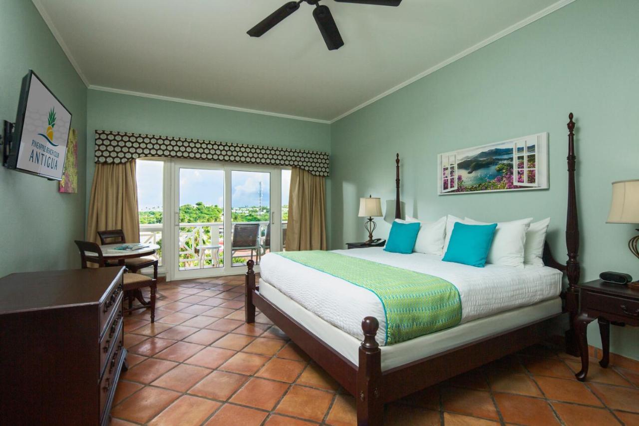 Pineapple Beach Club (Adults Only) Long Bay Exterior photo