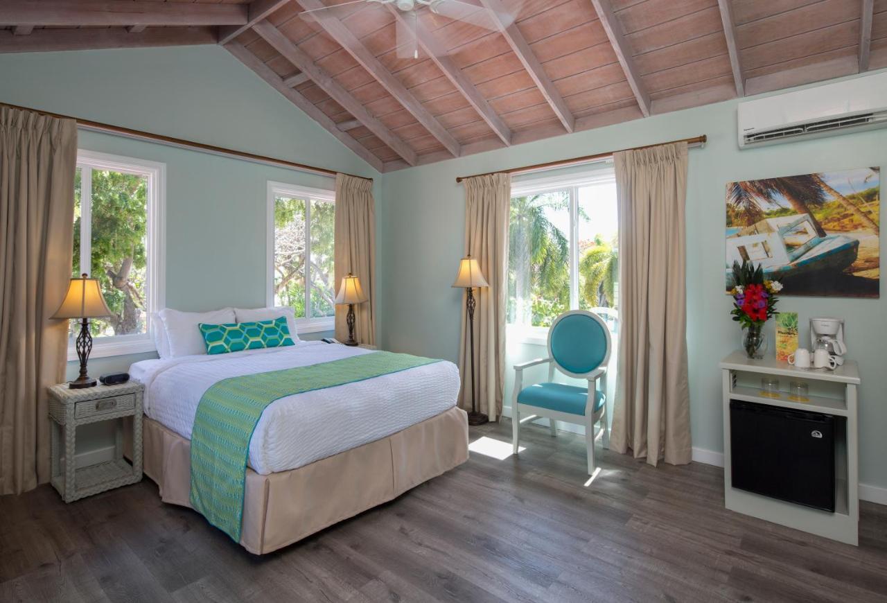 Pineapple Beach Club (Adults Only) Long Bay Exterior photo
