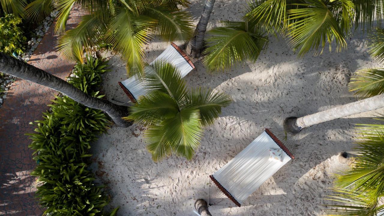 Pineapple Beach Club (Adults Only) Long Bay Exterior photo